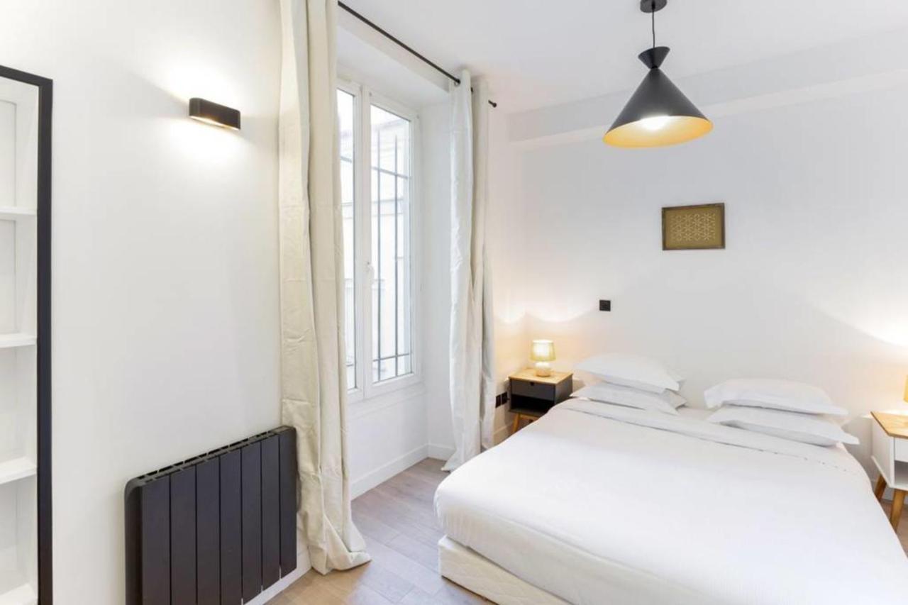 Amazing 2 Bedroom Parisian Flat